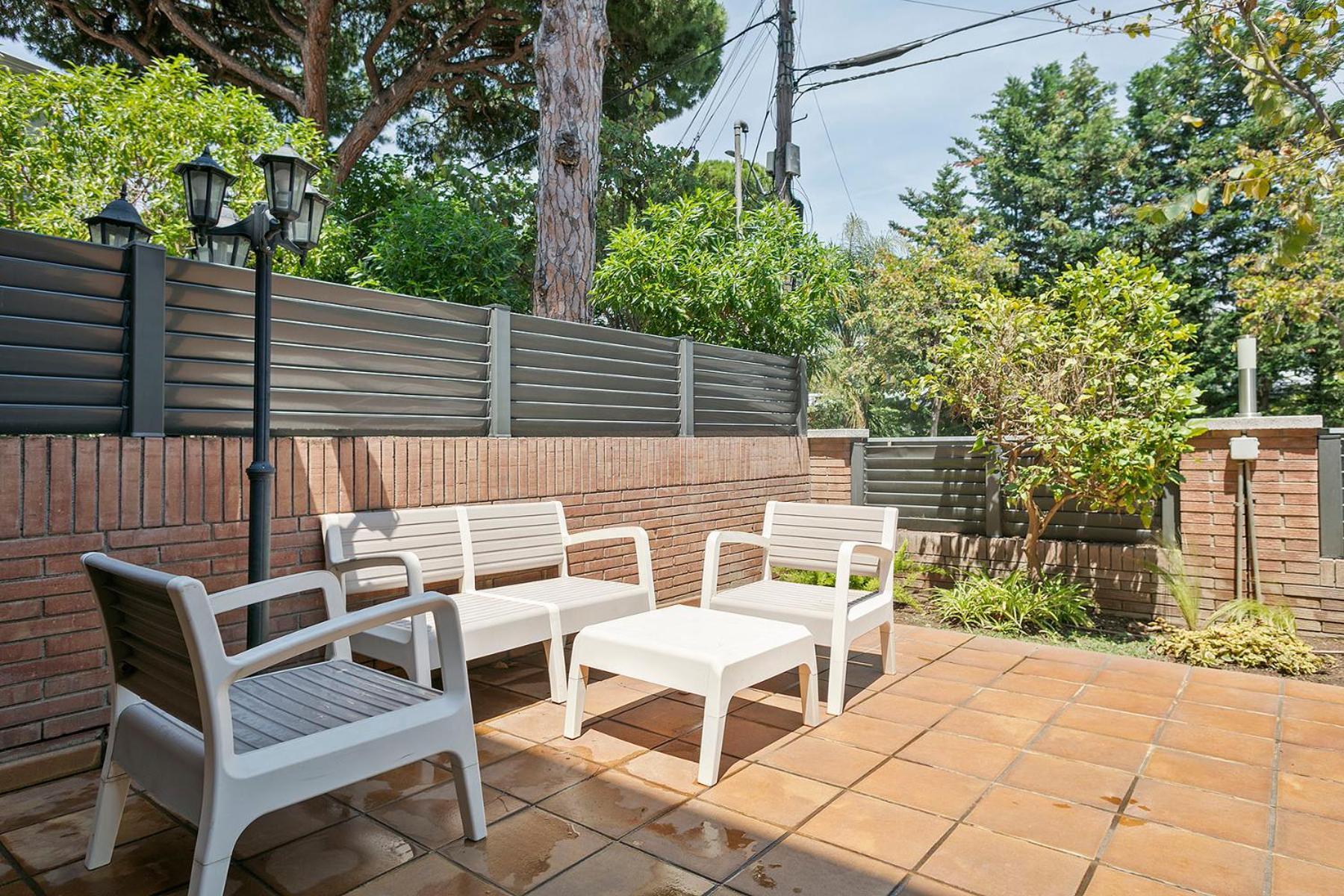 Apartamentos Velor Кастельдефельс Экстерьер фото